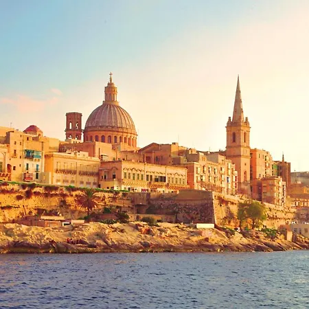 Naduri, Beautiful Gozitan Pool - Happy Case de vacanță *