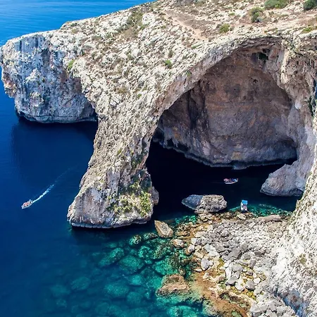 Naduri, Beautiful Gozitan Pool - Happy *
