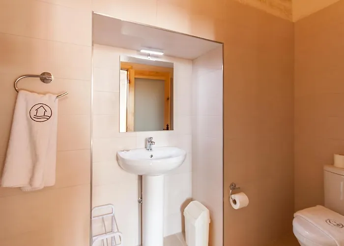 Naduri, Beautiful Gozitan Pool - Happy Dom wakacyjny